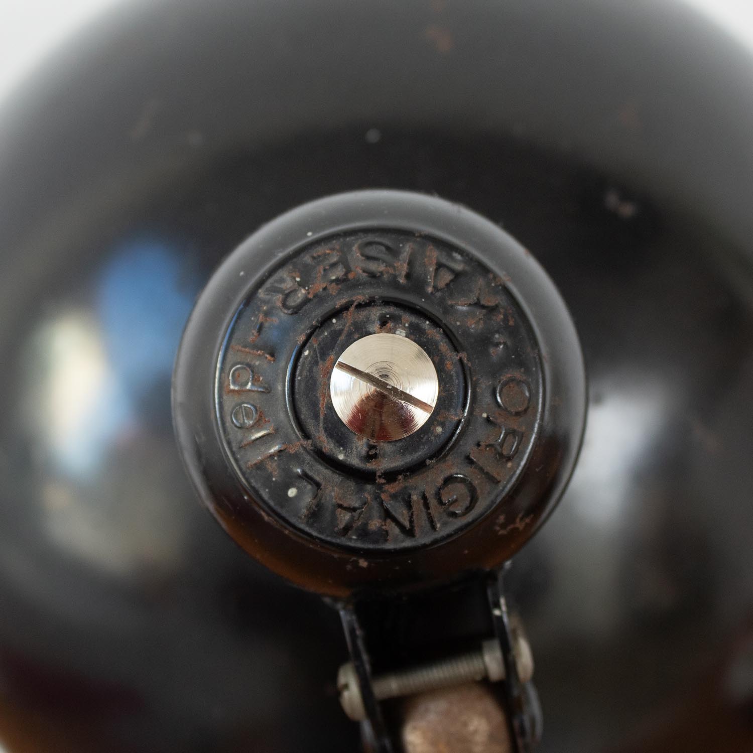 Original Kaiser Idell Tischleuchte 6556 – Schwarze Bauhaus Schreibtischlampe (Christian Dell)