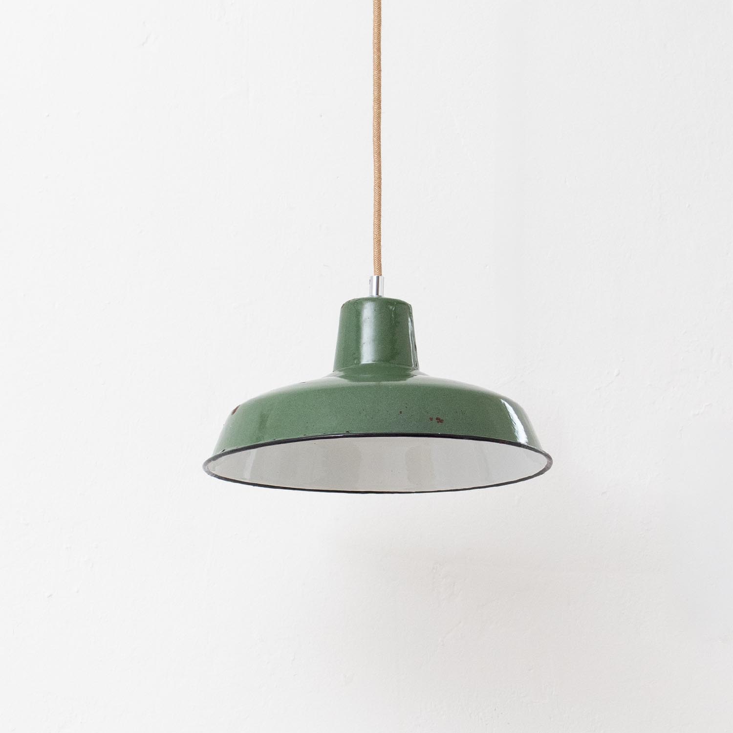 Vintage französische grau-grüne Industrielampe Ø 31 cm