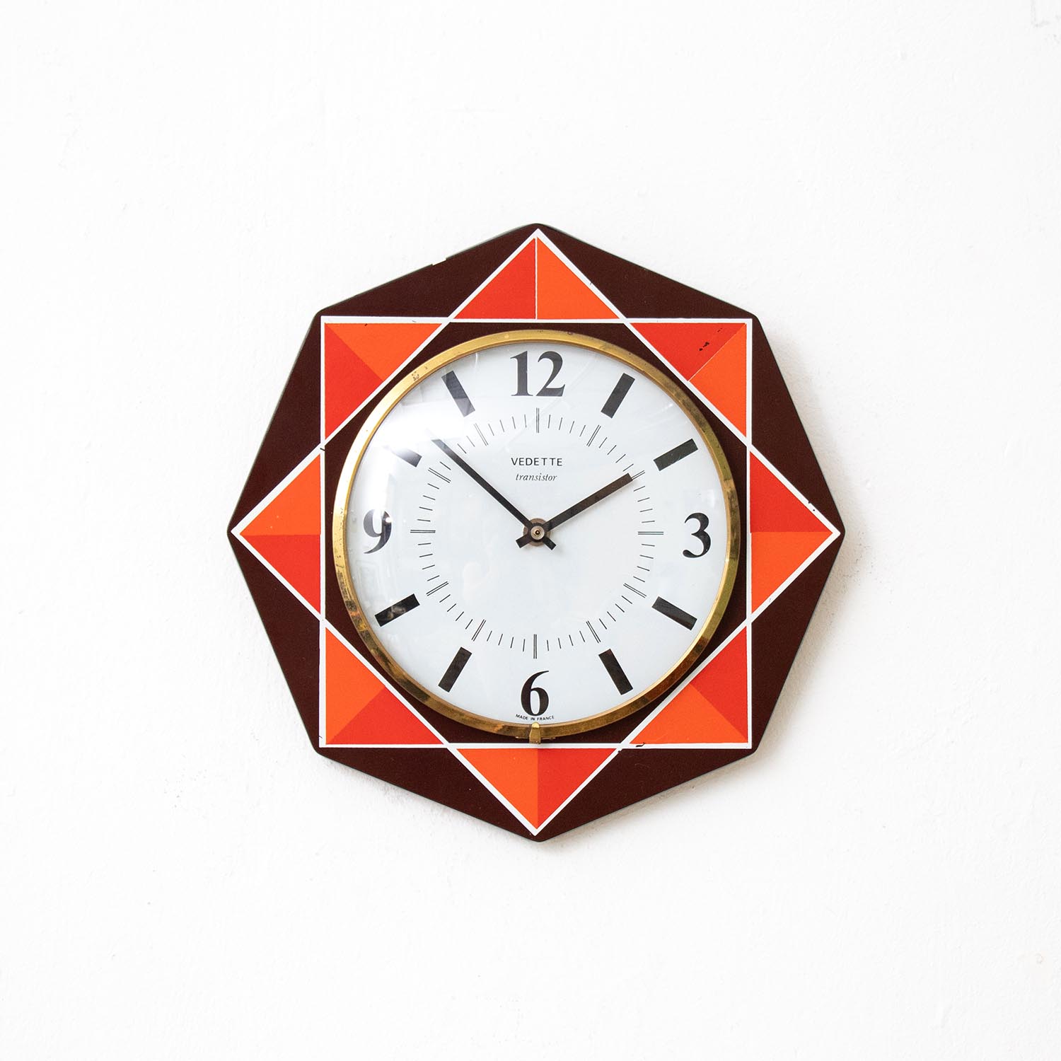 Alte geometrische Holz Wanduhr "Vedette" aus Frankreich Uhr
