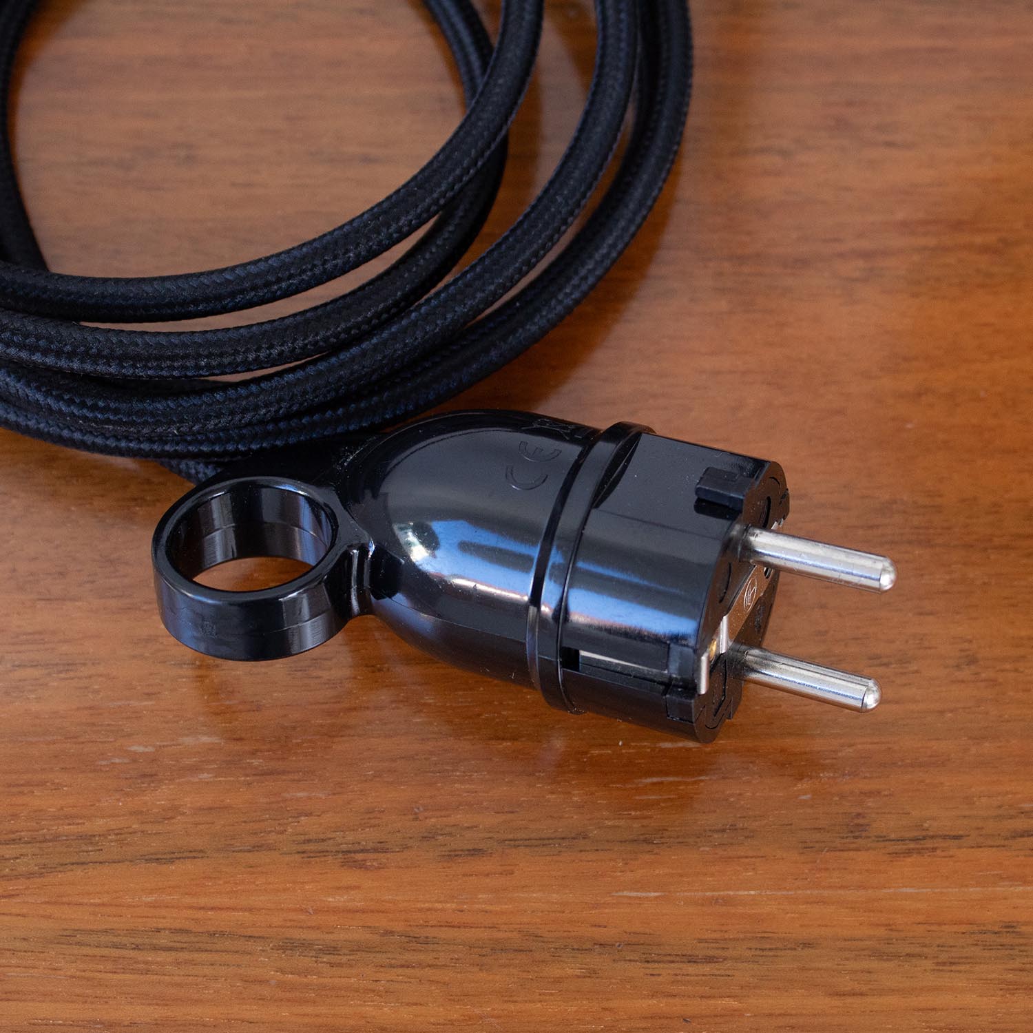 Original Kaiser Idell Tischleuchte 6556 – Schwarze Bauhaus Schreibtischlampe (Christian Dell)