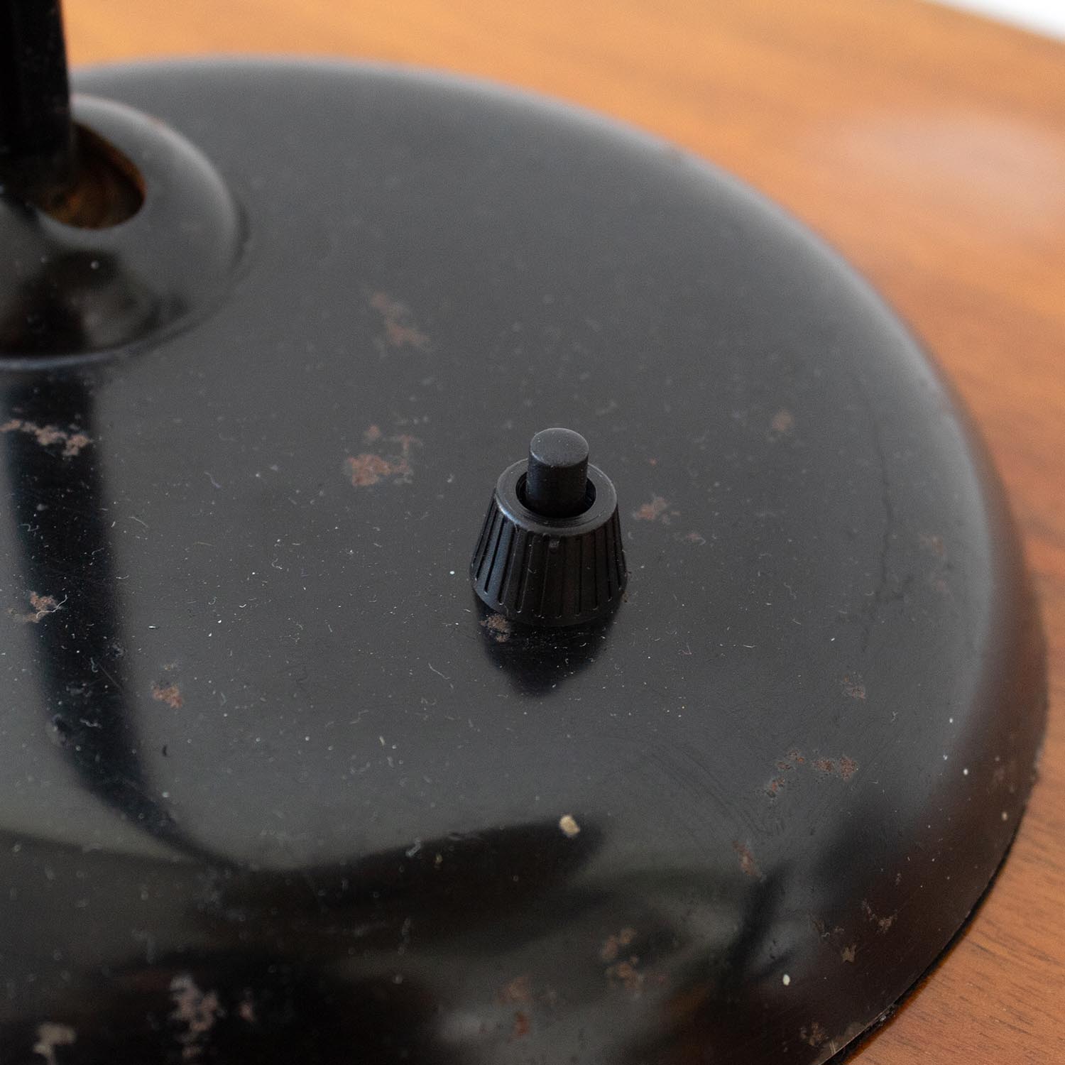 Original Kaiser Idell Tischleuchte 6556 – Schwarze Bauhaus Schreibtischlampe (Christian Dell)