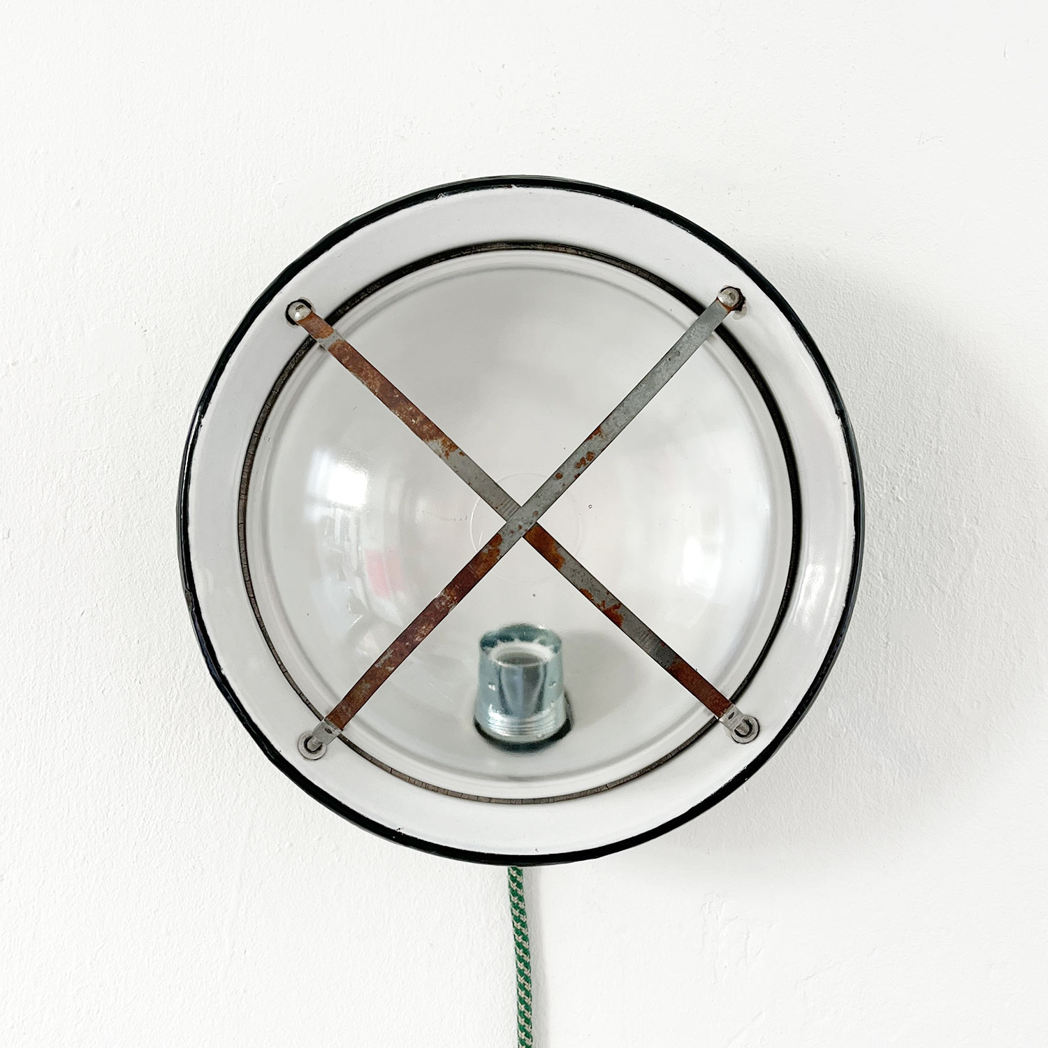Alte französische Industrie Wandlampe Emaille – Vintage Lampe Hublot ø 29,5 cm