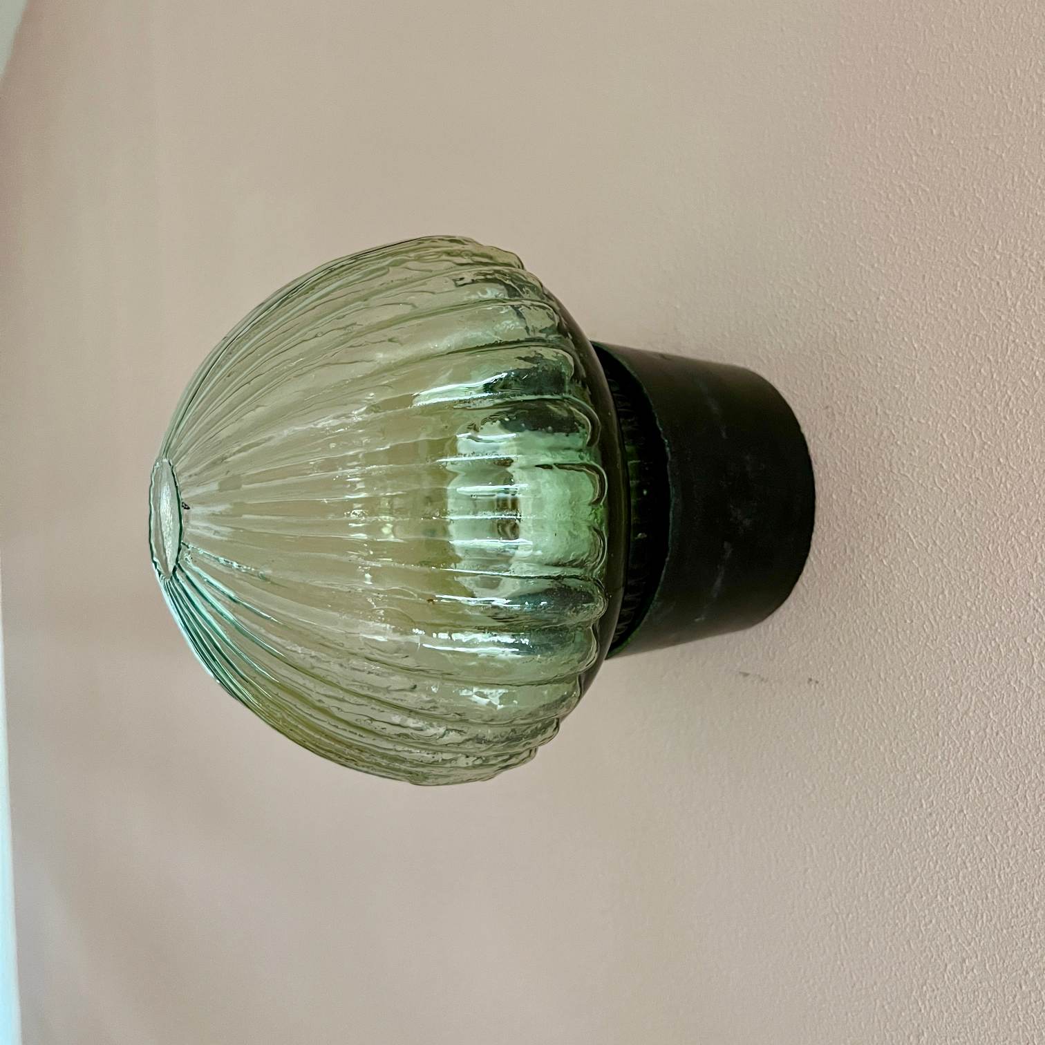 Vintage kleinere Glas Wandleuchte Ø 15 cm