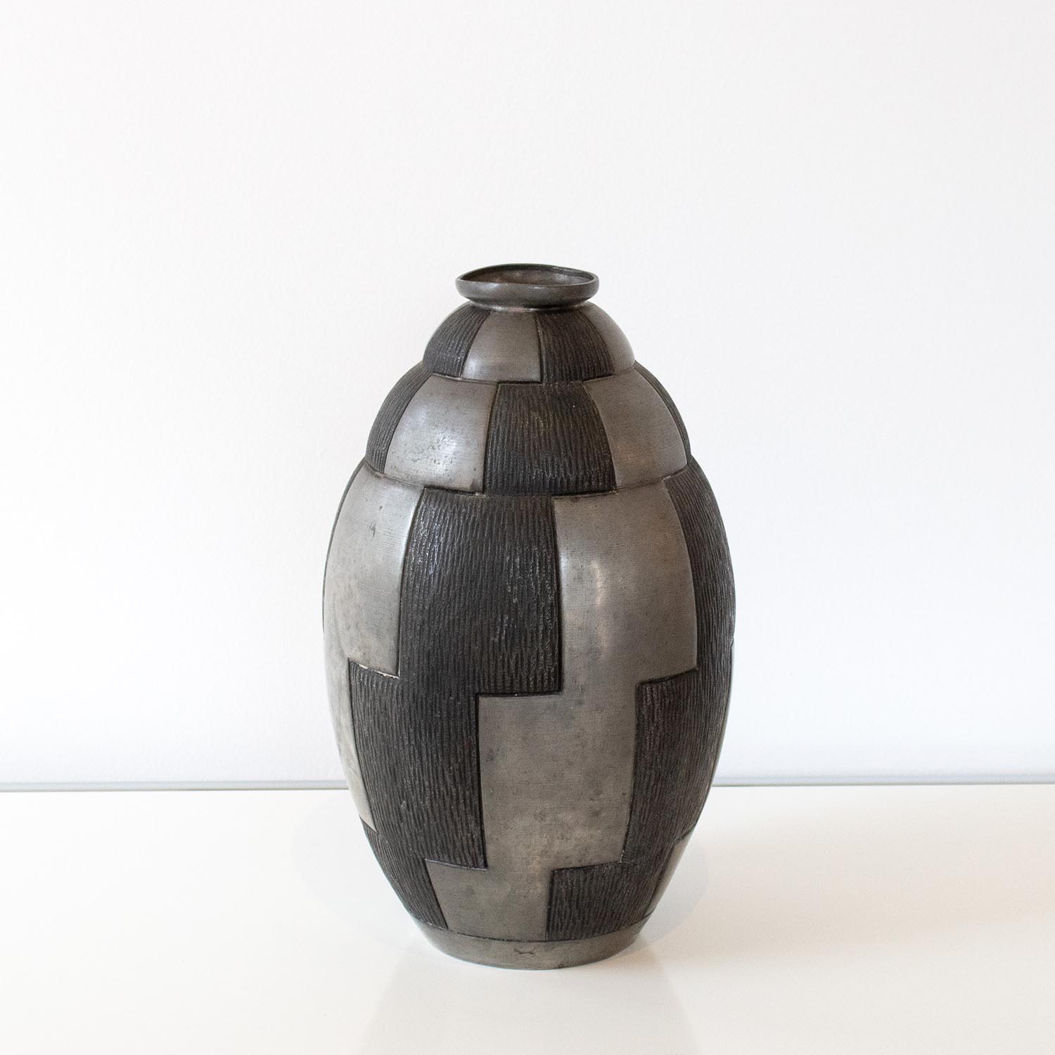 Art Déco Zinn Vase Emile Petizon (1855-1922) aus Frankreich 1920er