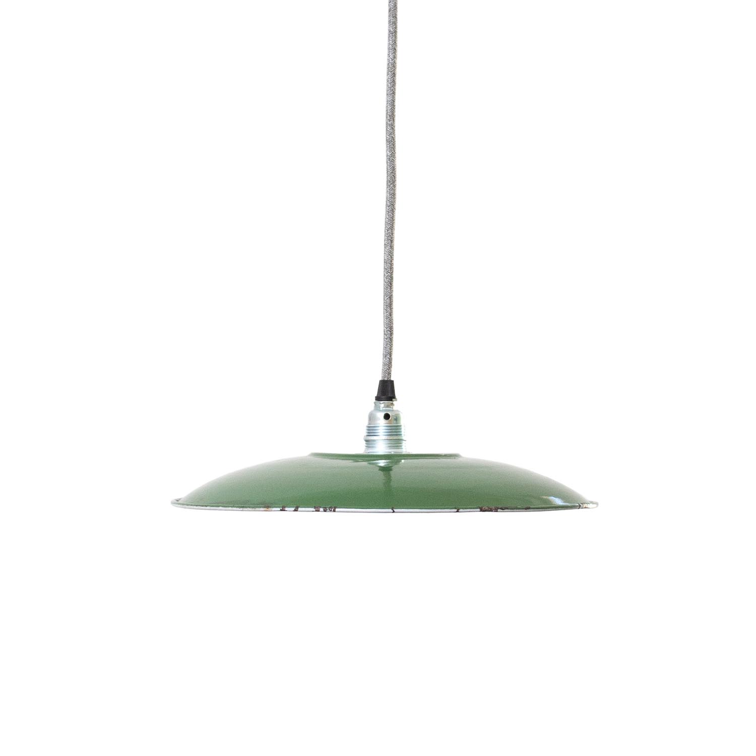 Flache grüne Emaille Hängelampe Ø 29 cm Hoflampe
